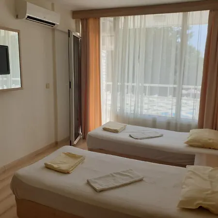 Hotel Summer Camp Zarya Varna